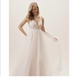 BHLDN Cream Plunge Neck Sleeveless Wedding Gown
Willowby Lainie